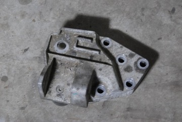 Opelvivaro 3 trafic 2016 bracket fasteners, фото