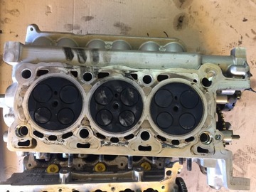 Grand cherokee 3. 0crdi hdi vm63d головка ліва права, фото