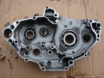 Crankcase half cap yamaha wr 400 yz 426, фото