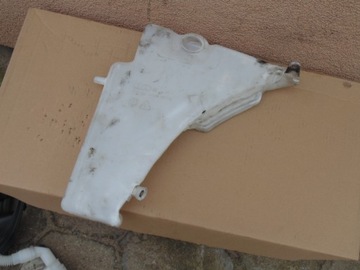 Washer fluid tank audi a5 8t0955453b, фото