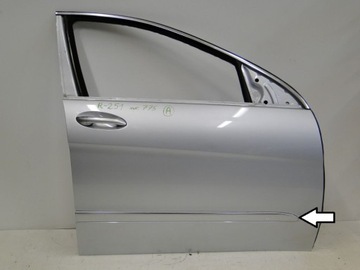Mercedes r class w251 overlay chrome on right door, фото