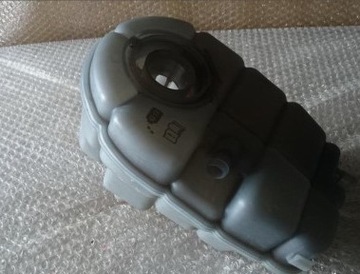 Audi a8 d4 tank expanding 4g0121403d, фото