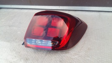 Dacia sandero 2 restyling 16 - right rear light good condition, фото