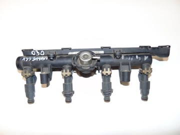 Fuel rail ibiza polo fox 1.2 030133319aa, фото