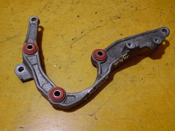 Bracket pump mercedes w203 3. 0b 06r a2721400040, фото