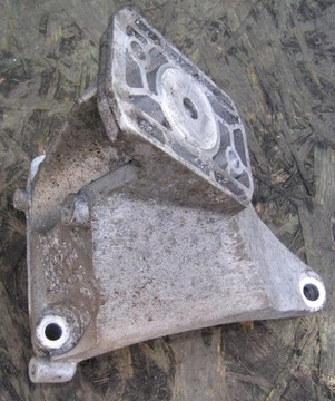 Audi a6 c6 4f bracket engine boxes 4f0199308ae, фото