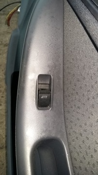 Audi a3 8l 96 - 00 3-дверный кнопка стекла передний правый, фото