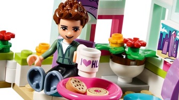 LEGO Friends Арт-кафе Эммы 41336