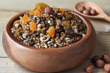 КУТИЯ из органической пшеницы с домашними сухофруктами и орехами