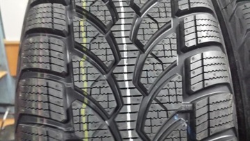 KOLA ZIMNÍ MERCEDES 205/55R16 BRIDGESTONE ! NOVÉ