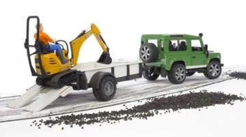 Автомобиль Bruder 02593 Land Rover с эвакуатором + микроэкскаватор JCB CTS