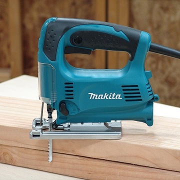 ЛОЗБОК С РЕЗКОЙ 450W MAKITA 4329