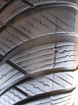 2 зимние шины 225/50R18 Michelin PA4 5,5 мм.