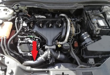 WĄŻ RURA TRÓJNIKA INTERCOOLERA 2.0 D VOLVO S40 V50