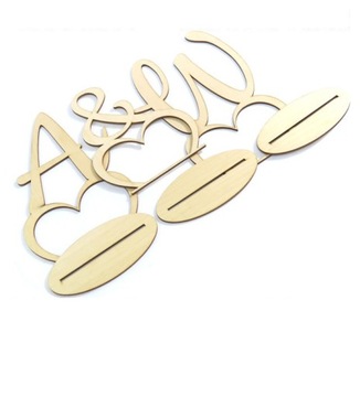 Письма инициалы жениха и невесты на таблице фанеры KD66