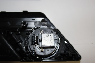 ОТДЕЛКА ДВЕРЕЙ КОЛОНКИ SONAVOX VW PASSAT B8