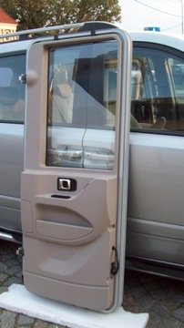 КОМПЛЕКТНЫЕ ДВЕРИ ОТ ВОДИТЕЛЯ КАМЕРЫ INTEGRA HYMER
