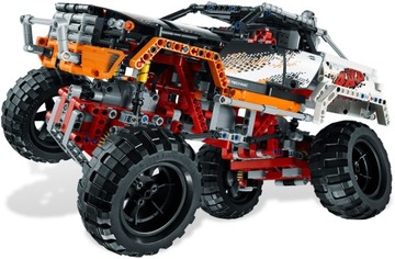 LEGO TECHNIC 9398 Гусеничный автомобиль 4x4