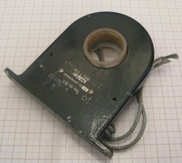 Przekładnik Typ P23 do miernika T210 Inom 10A