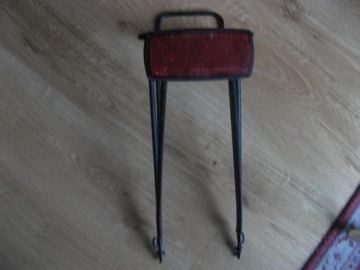 ВЕЛОСИПЕДНОЕ крепление для ВЕЛОСИПЕДНЫХ КОЛЕС диаметром 26 и 28 дюймов.