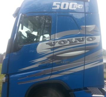 НАКЛЕЙКИ FUZY LOGO VOLVO FH 4 12 13 16