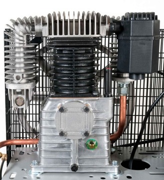 Компрессор масляный Airpress HK700-300 270 л 11 бар