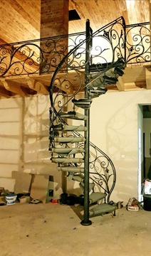 фото ориг. №10, Stairs curved internal forged balustrady forged