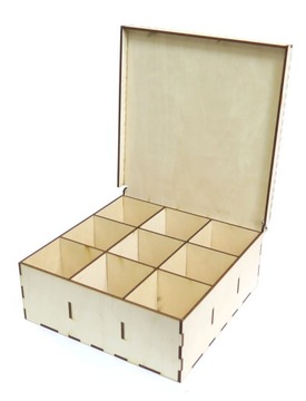 ЗАКРЫТАЯ КОРОБКА С ОТДЕЛЕНИЯМИ 21x21x7,5см EZ49