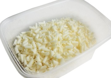 BIAŁE WIÓRKI CZEKOLADOWE 50g Posypka NA TORT