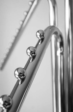 STOJAK WIESZAK KÓŁKA TRZYRAMIENNY ODZIEŻ HC300 h1