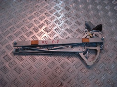 Toyota auris 2008 подъемник стекло правый перед фото №1