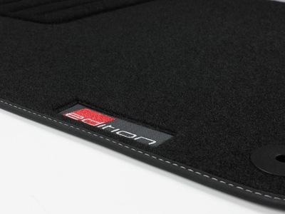 TAPIS POUR AUDI A4 B6 8E 2000-2004 LOGO CARMAT - milautoparts-fr.ukrlive.com