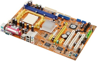 FOXCONN K8T890M2AA AM2 DDR2 PCIEX FV