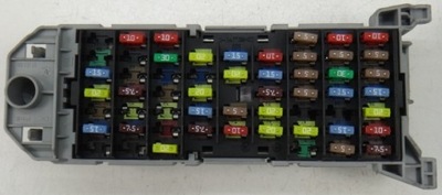 Opel meriva lift 1.3 cdti коробка запобіжників фото №1