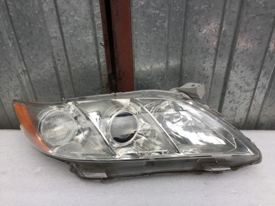 Toyota camry права лампа перед передня 06-11 фото №1
