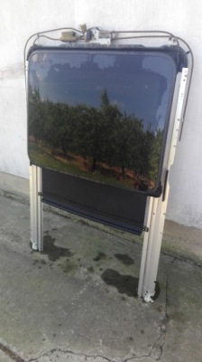 Люк mazda mpv 00-04r. фото №1