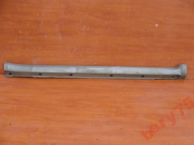 Subaru forester 04 молдинг накладка порог правая фото №1