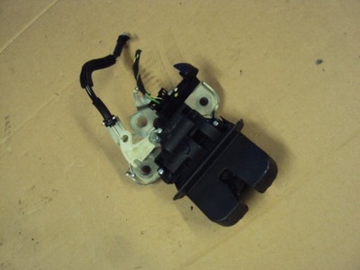 Замок кришки audi a8 d4 4h0827505 фото №1