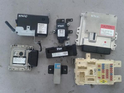 Hyundai starex h300 09r модуль бортовий комп'ютер 95230-4h426 фото №1