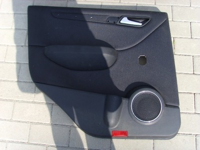 Mercedes a w169 оббивка обшивка лівий задня фото №1