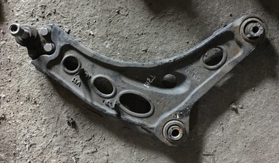 Trafic iii vivaro рычаг правый перед 2016 фото №1