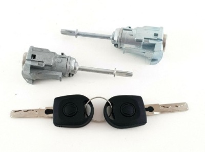 2x вкладка замка seat ibiza iii 2002-2008 набор фото №1