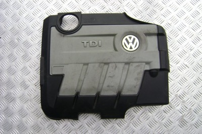 VW GOLF VI 2.0 TDI - PROTECCIÓN DEL MOTOR 03L103925AD  