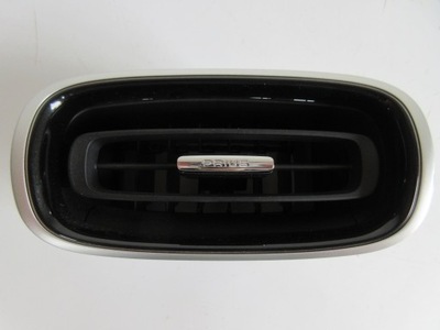 Prius iv решётка обдув боковая правая фото №1