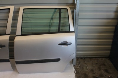 Двері лівий задня ліва задні opel zafira b z157 фото №1