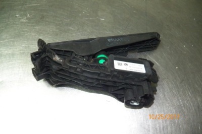 Педаль газа vw passat cc 2.0 tdi 1k1723503l фото №1