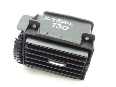 Nissan x-trail t30 решітка обдув фото №1