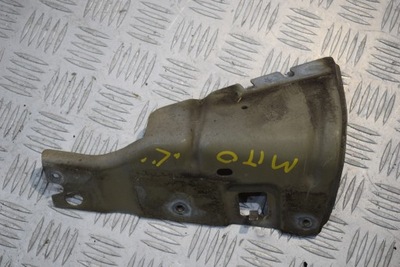 Кронштейн крыла левая mito 2010 фото №1