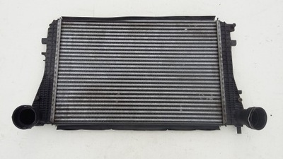 Audi vw skoda інтеркулер 1k0145803b фото №1
