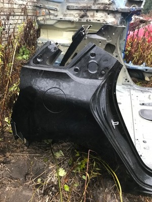 Citroen c4 picasso ii 13- четверть правая задняя фото №1